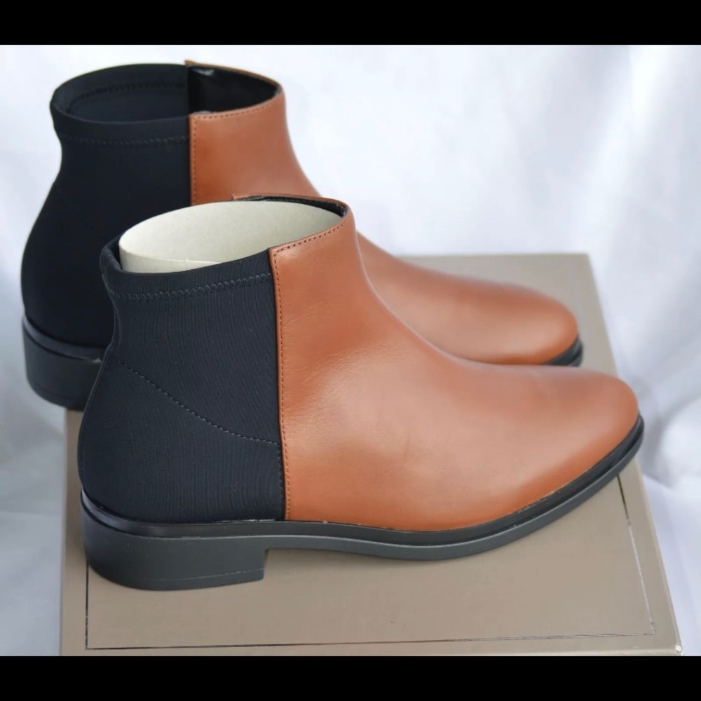 NWB BCBGMaxzria Collin Boot Leather 8.5 Ori$278 - Picture 4 of 6